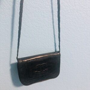 CHANEL SALE Preloved Authentic Chanel Vintage Braided CC Handbag